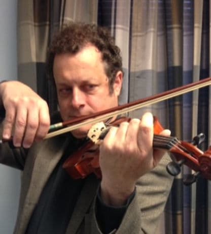Mark from Dan's Music Studio